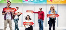 Photo de jeunes unis pour le don du sang